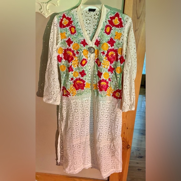 ⭐️Agha Noor Eyelet Lace Embroidered Kameez/Kurta⭐️ - Picture 1 of 12